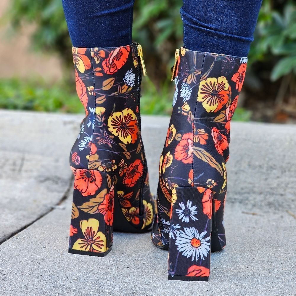 Floral Print Ankle Booties - Picture 6 of 6